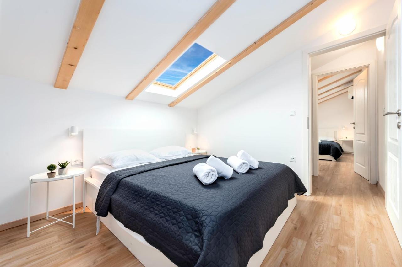 City Comfort Apartments Ровинь Экстерьер фото